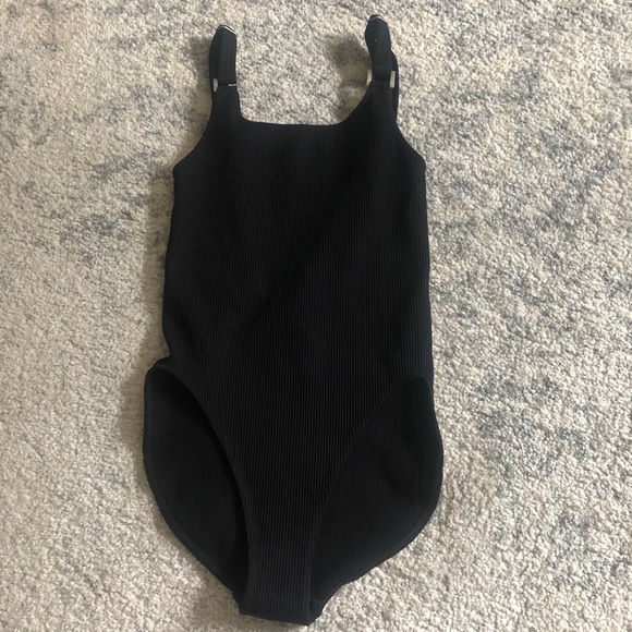 Urban Outfitters Black Ribbed Bodysuit - Picture 2 of 4